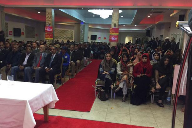UK: Political Labour party meeting seat men and women according to Sharia&nbsp;law